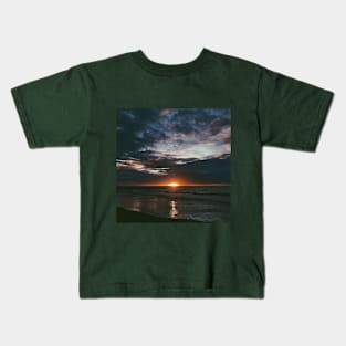 Aesthetic Sunday Sunset by The Ocean Kids T-Shirt